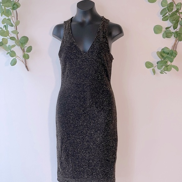 • Forever 21 Sparkly Shimmer Dress Gold and Black - Picture 2 of 12